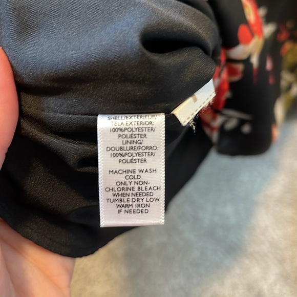 Dress ✨ - Picture 8 of 8